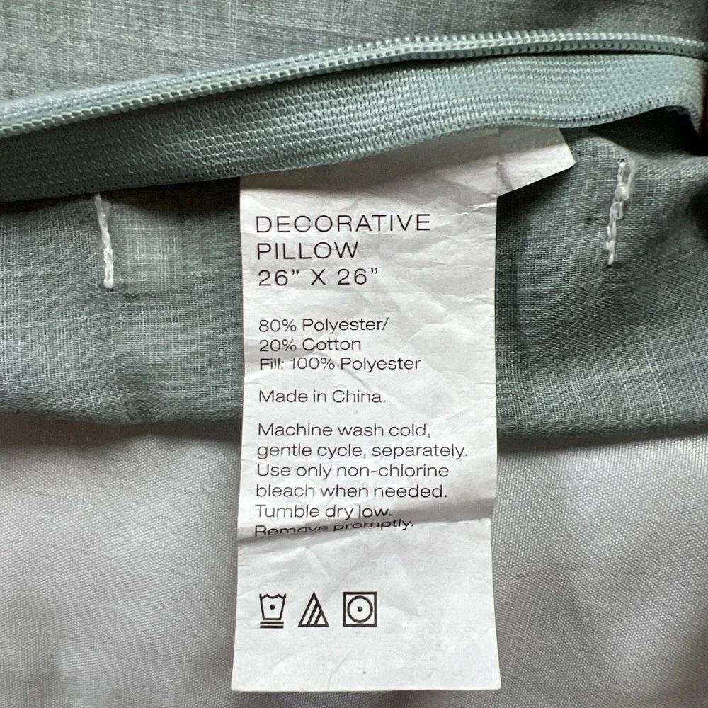 Set Of 2 Dkny Euro Square Pillow Shams Mint Green Quilted Textured (26